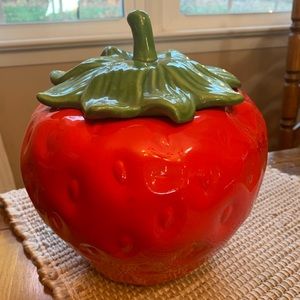 Vintage Metlox  California USA Strawberry Cookie Jar